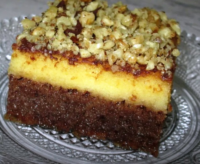 Padespani / sponge cake with syrup